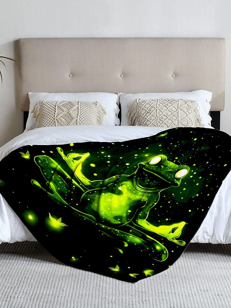 1 Piece Frog-themed Fluffy Fleece Blanket, Perfect for Sofa, Bed, Office. Ideal Gift for Family, Friends, and Holidays.