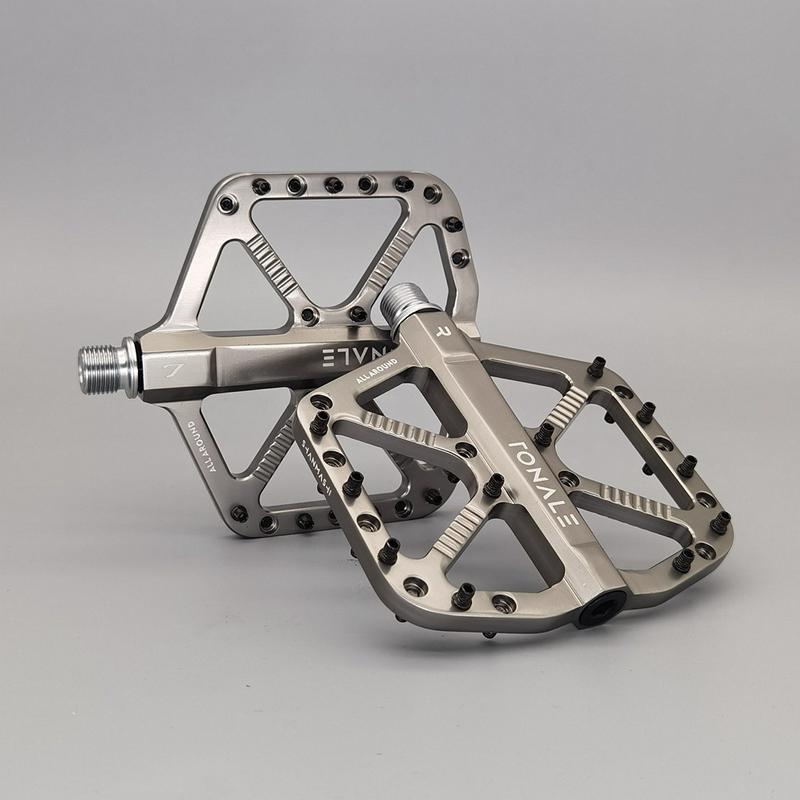 MTB Bicycle Pedal Titanium Non-Slip CNC 3 Bearing Aluminum Alloy Bike Pedals Cycling Foot Pedals for Mountain Bike Accessories