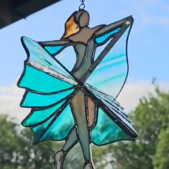 Dansande Dam Snurra Fönsterhänge i Färgstarkt Glasstil Hängande Vindspel för Fönster Trädgård Veranda Balkong Dekoration