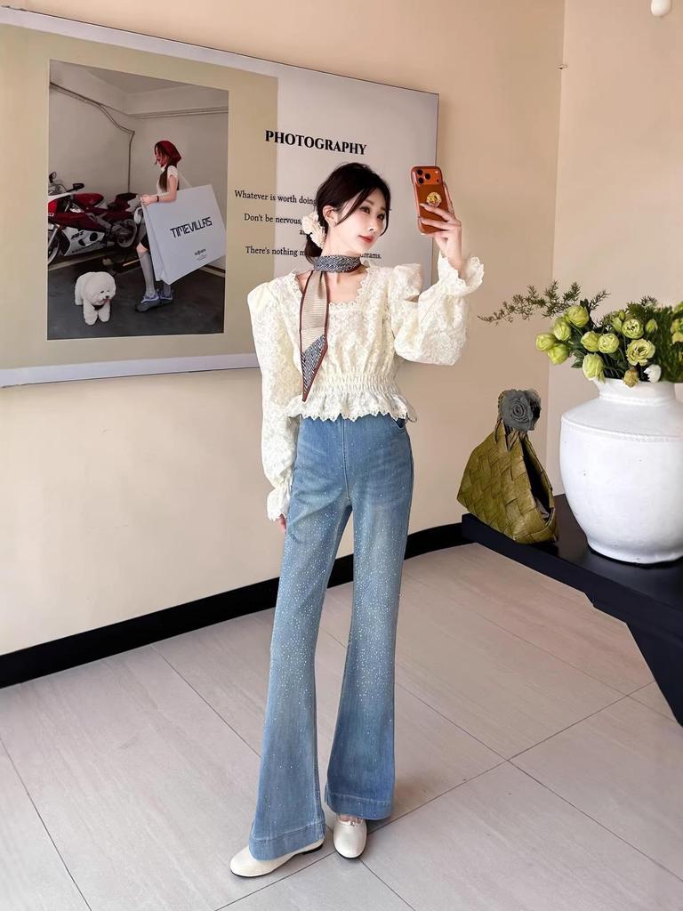 2026 High-Waisted Drawstring Bell Bottom Stretch Denim Jeans for Pregnant Women with Rhinestone Embellishments.