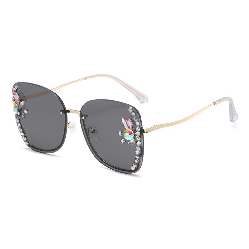 New Women's Cross-Border Fashion Rhinestone Sunglasses - Trendy UV Protection Korean Style