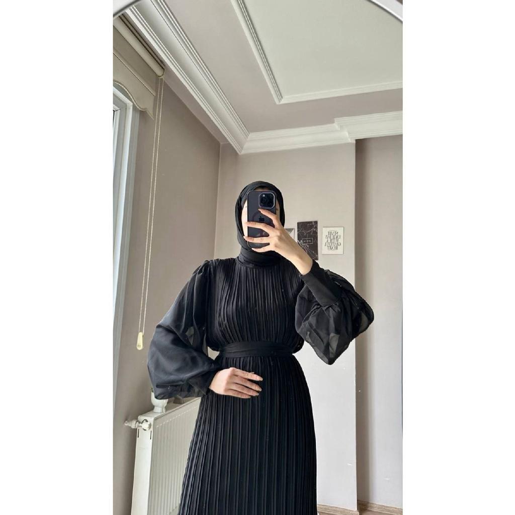 Pleated Janjan Chiffon Dress