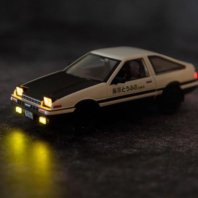 Initial D 1/30 Toyota AE86 Truend JDM Sports Car Alloy Diecast Metal Model Car Sound & Light Jump The Light Collection Hobby Boy