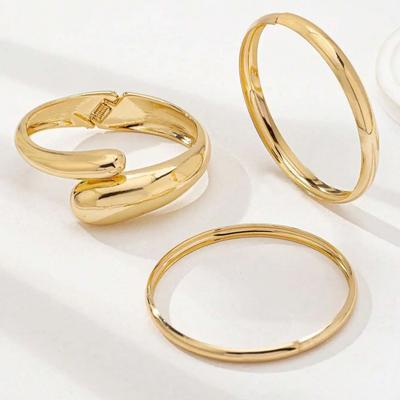 3 PCS Gold Color Minimalist Bangle Set Mix of Open & Closed Circular Designs Classic Stackable Bangle Set For Women