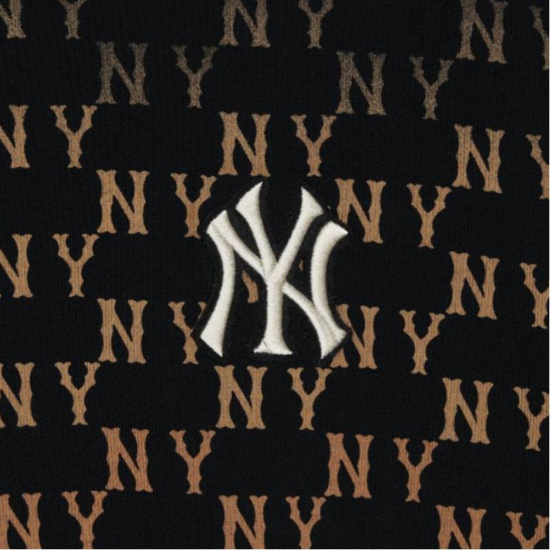 New MLB New York Yankees Gradation Monogram New York Yankees Sweatshirts Sweatshirt Unisex Black 3AMTM0744-50BKS