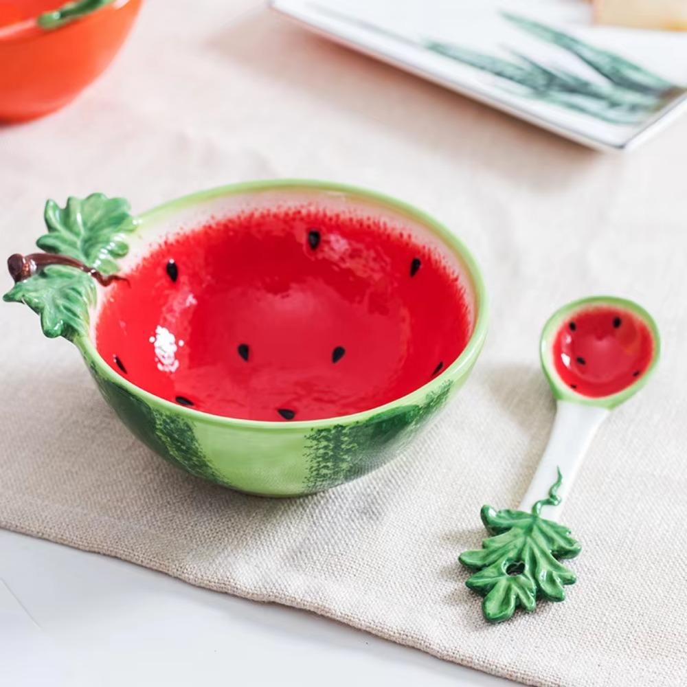 Ceramic Creative Fruit Shape  Bowl Cartoon Vegetable Tableware  Cute Bowl Serving Bowl Strawberry  with Spoon Japanese
