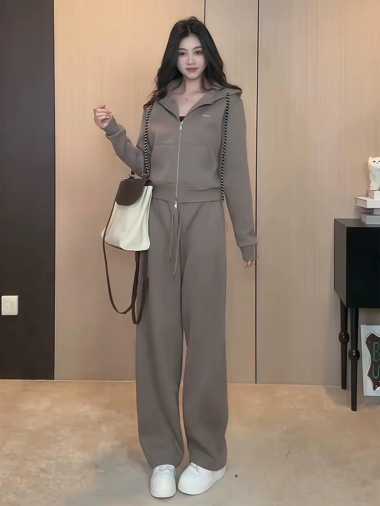 Women s Thick Velvet Hoodie and Sweatpants Set - Warm, Comfortable, Slimming Fit for Autumn/Winter Large кофейный