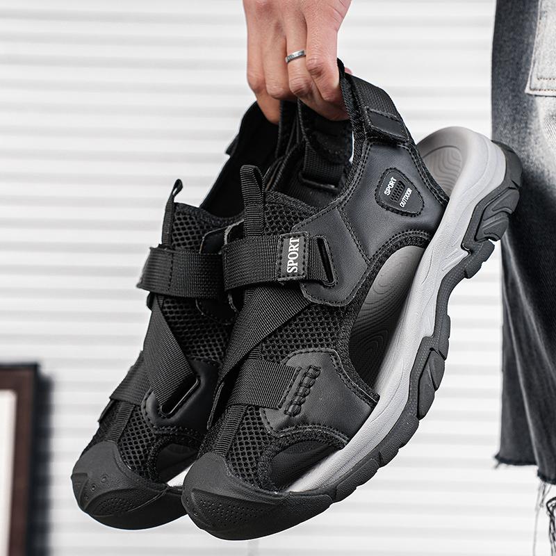 

Новое поступление, кожаные летние туфли на плоской подошве, легкие дышащие пляжные туфли, удобные сандалии, мужские сандалии с защитой от столкновений 47 чёрный