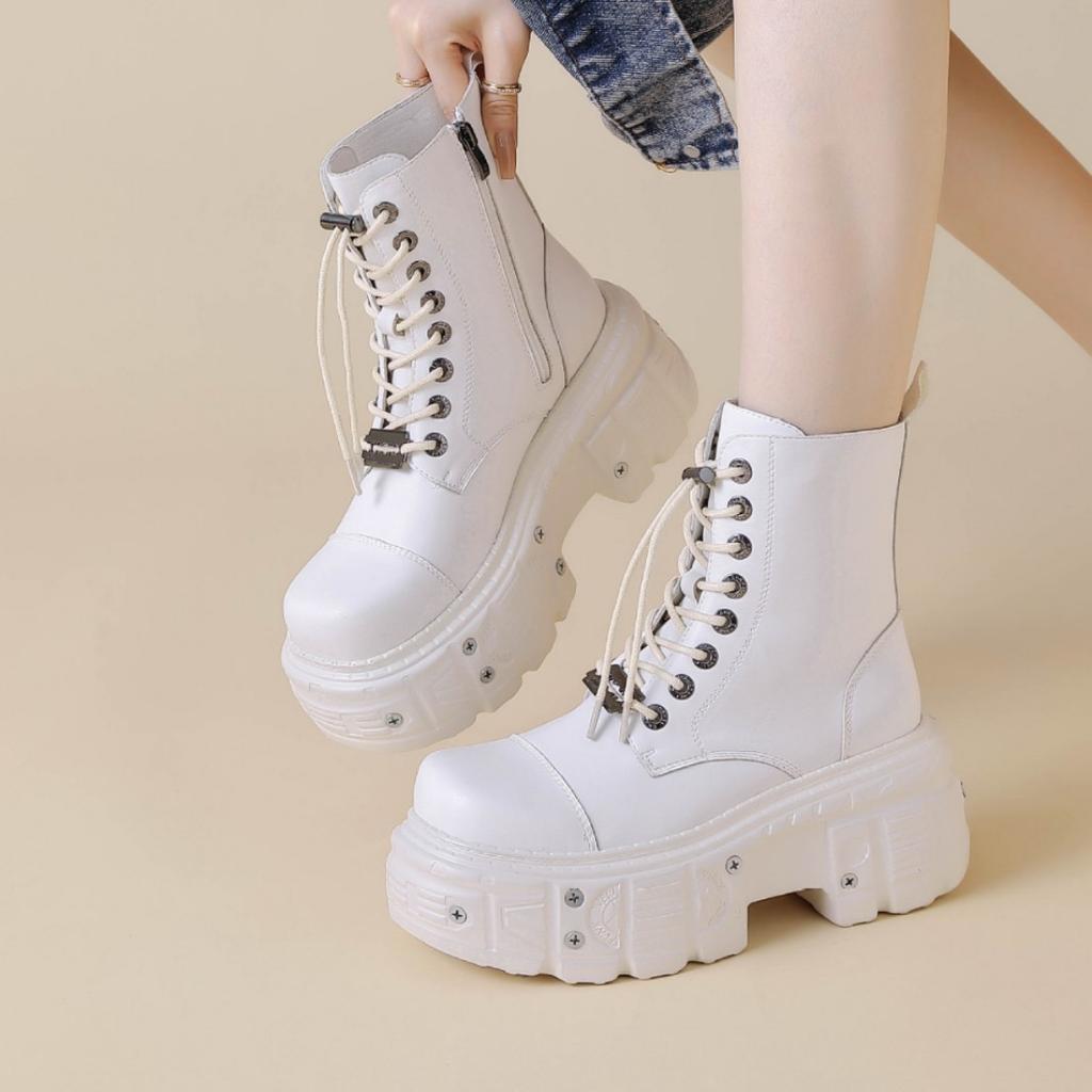 Special Black Motorcycle Boots Heavy Gold Platform Cross-border Martin Boots Female Punk Small Leather Shoes