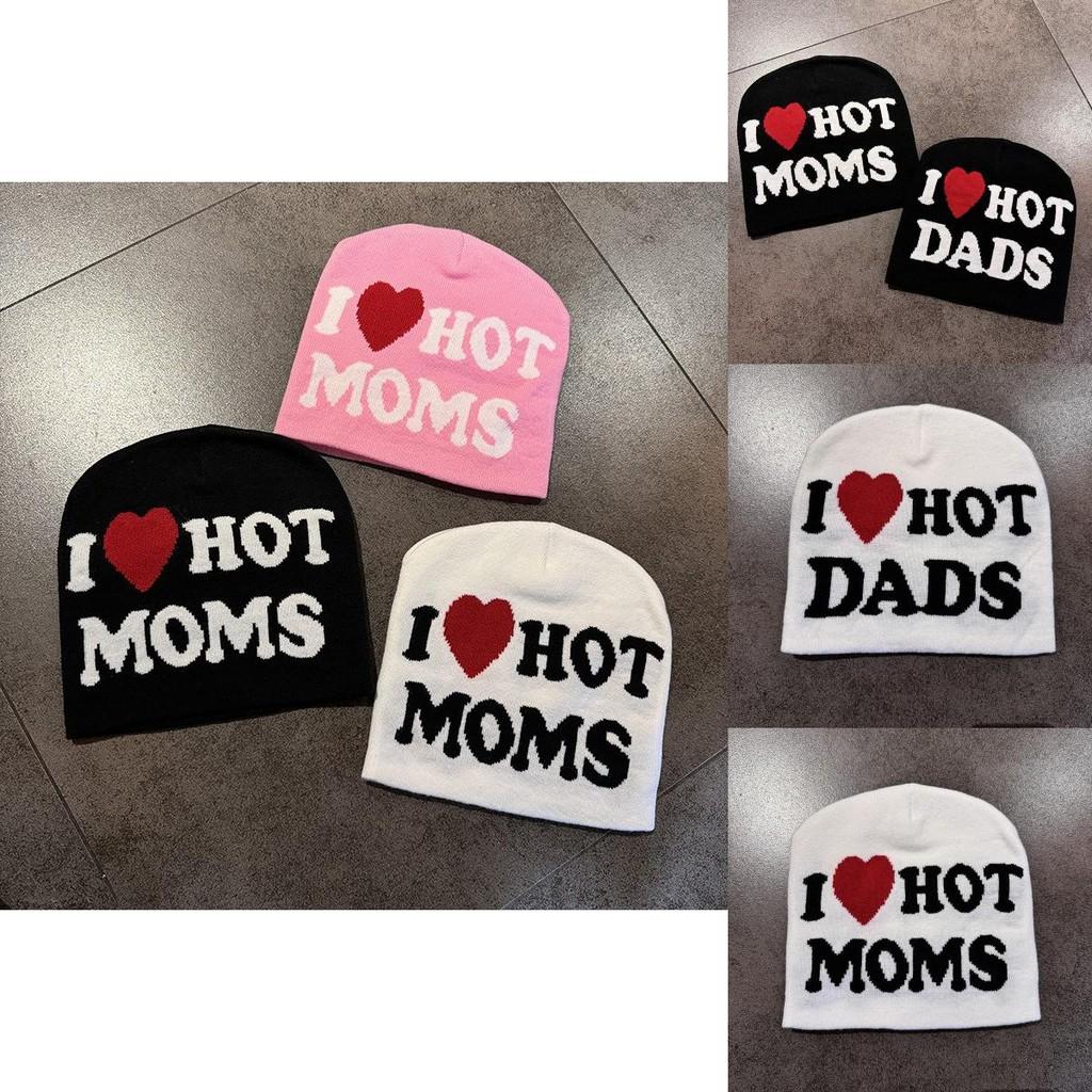 Gestrickte Mütze mit Buchstabenstickerei für Damen und Herren in der Herbst-Wintersaison