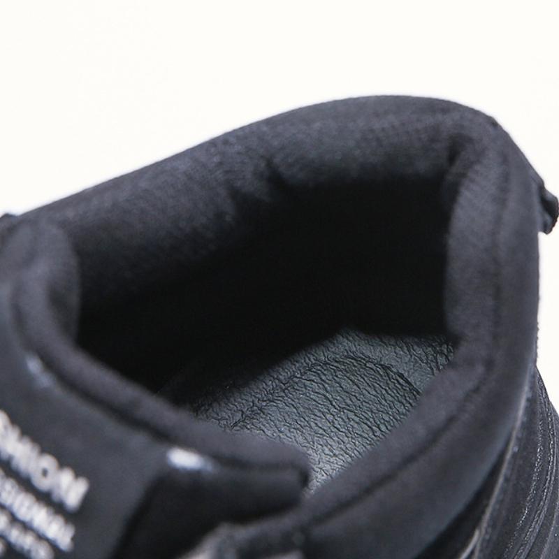 2025 New Outdoor Men Ankle Boots Luxury Platform Men Cowboy Boots Lace Up Anti-Slip Training Shoes High Top Men Motorcycle Boots
