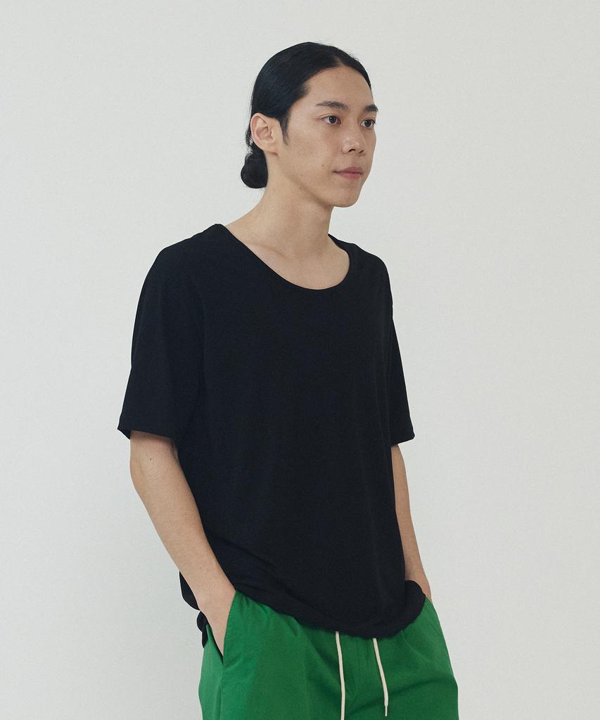 ANALOG MOOD Crew Neck Short Sleeve T-Shirt (Black)
