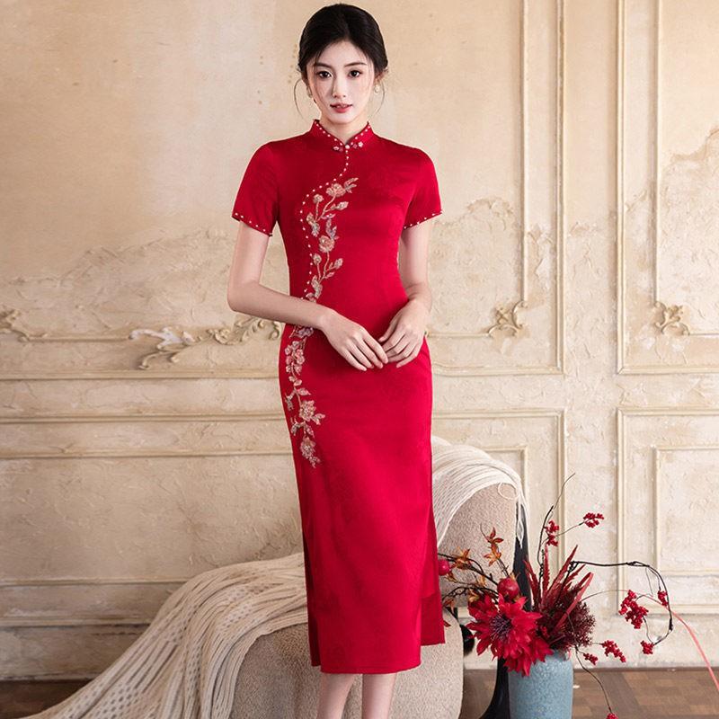 Elegant Red Embroidered Qipao Dress Wedding Reception Women 2026 Vintage Chic Long Cheongsam Small