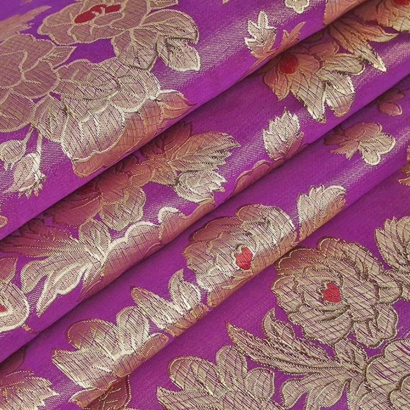 

Chinese hotel festive red lantern lampshade gold and silver wire jacquard brocade red background gold silk brocade jacquard 1 yard&150cm фиолетовый