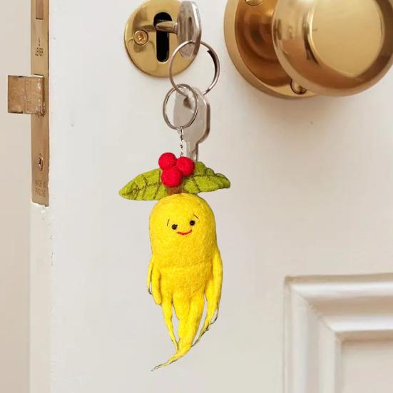 Porte-clés ginseng en feutre fait main, breloque en feutre de laine représentant un fruit de ginseng avec des feuilles, pendentif doux et moelleux pour portefeuille, sac à dos, sac à main, accessoire de voiture