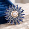 Rhinestone Floral Badge Retro Sunflower Brooch Pin, Lapel Pin with Faux Pearl Pearl, Metal Flower for Women, Clothing Accessories Women