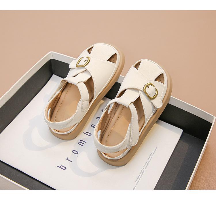 2025 Summer White Baby Girls' Closed-Toe Roman Sandals for Beach and Vacation