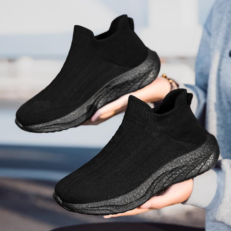 New casual sports shoes men's shoes light running shoes soft-soled lazy shoes couple flying knitting one-pedal women's shoes