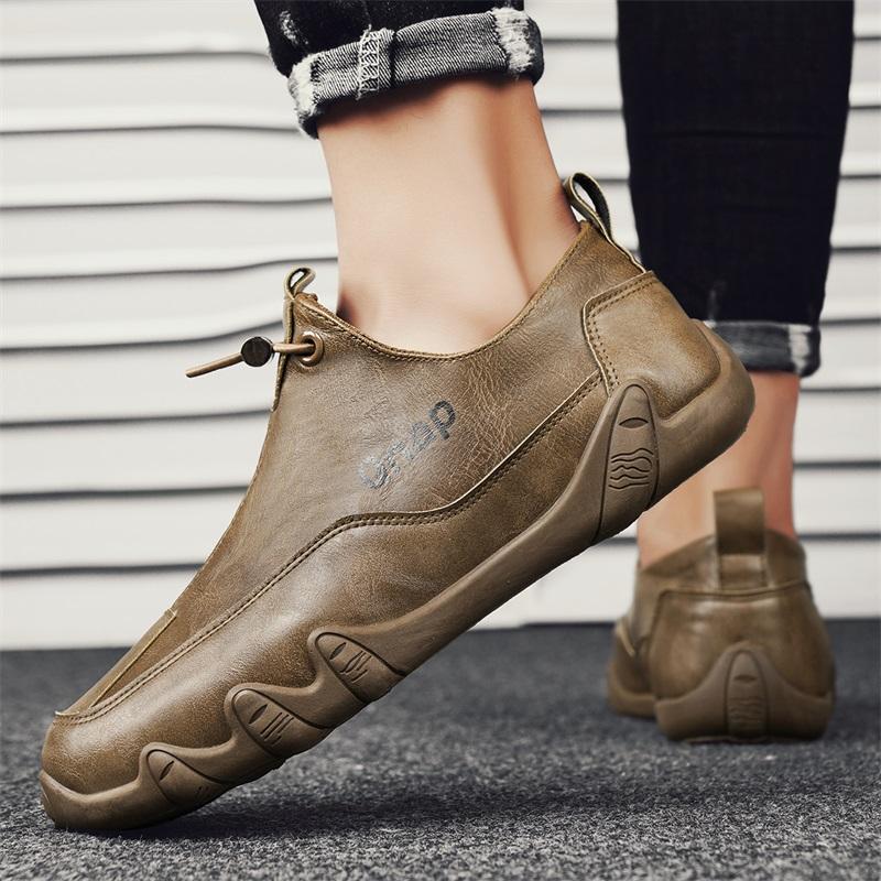 Luxury Round Toe Men Ankle Boots Light Slip on Walking Shoes New Casual Shoes for Men Outdoor Comfor Men High Top Sneakers