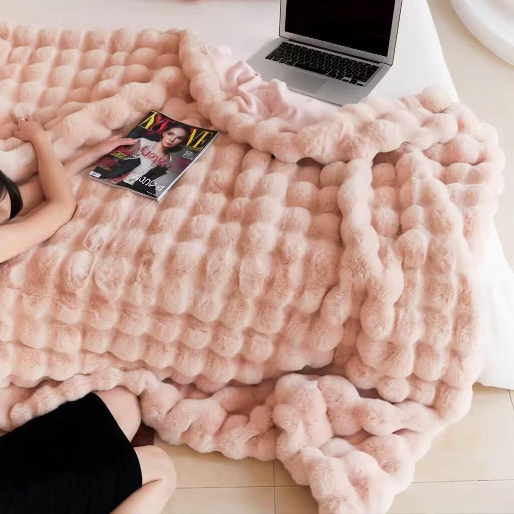 Luxurious Double-Layer Rabbit Fur Blanket: Otter-Soft Plush, Versatile Sofa Throw
