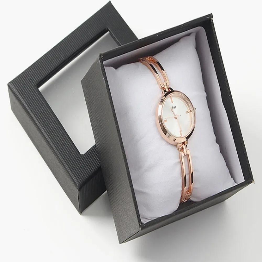 Hyunyu Stella Women s Gold Wristwatch, a women s watch with a sophisticated design