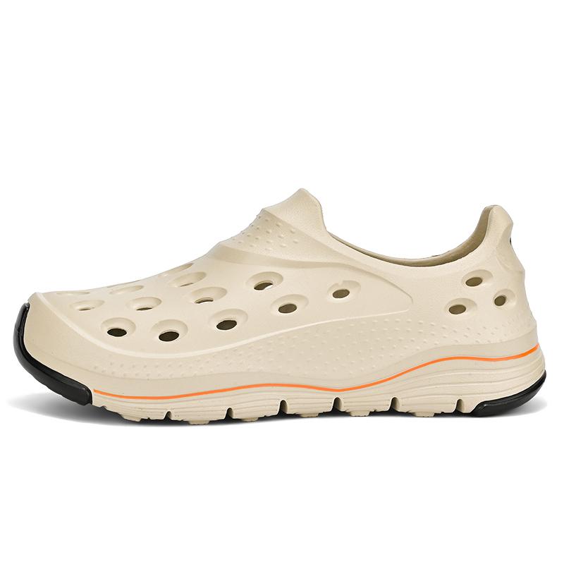 Summer Lightweight Mens Sandals EVA Garden Shoes Men Soft Cover Toes Sandals Comfortable