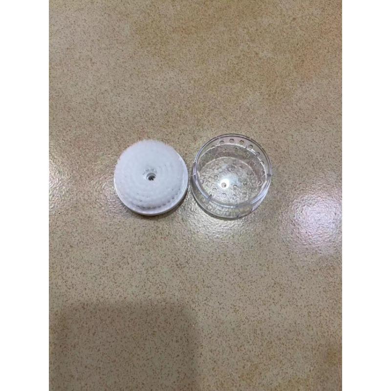 Electric Cleanser Pore Cleaner Vibrating Complexion Wash Apparatus New Silicone Handy Massage Facial Wash Brush