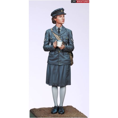 Life Miniatures 1/35 Scale Resin Kit LM-35004: WWII Royal Air Force WAAF (Women's Auxiliary Air Force) Deputy Chief of Staff, 1940-1941