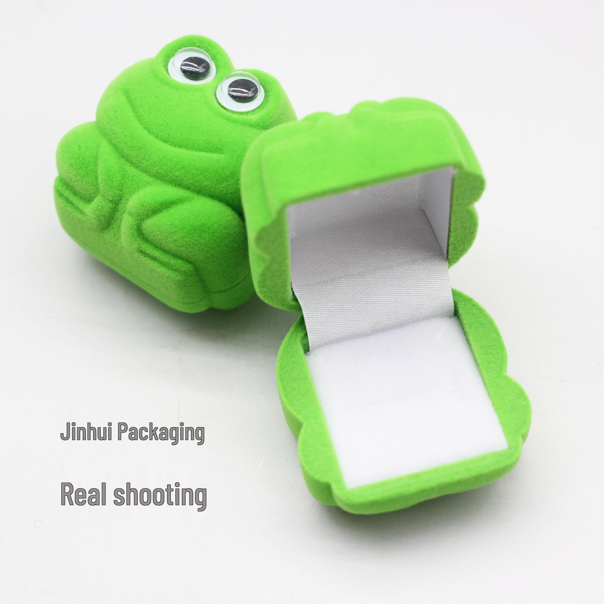 

Бархатная шкатулка для украшений в виде лягушки-лебедя для колец