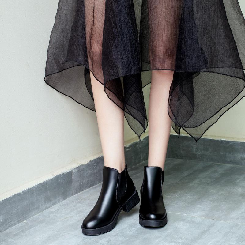 2025 autumn and winter new round head British Martin boots women's platform Chelsea short boots spot women's boots