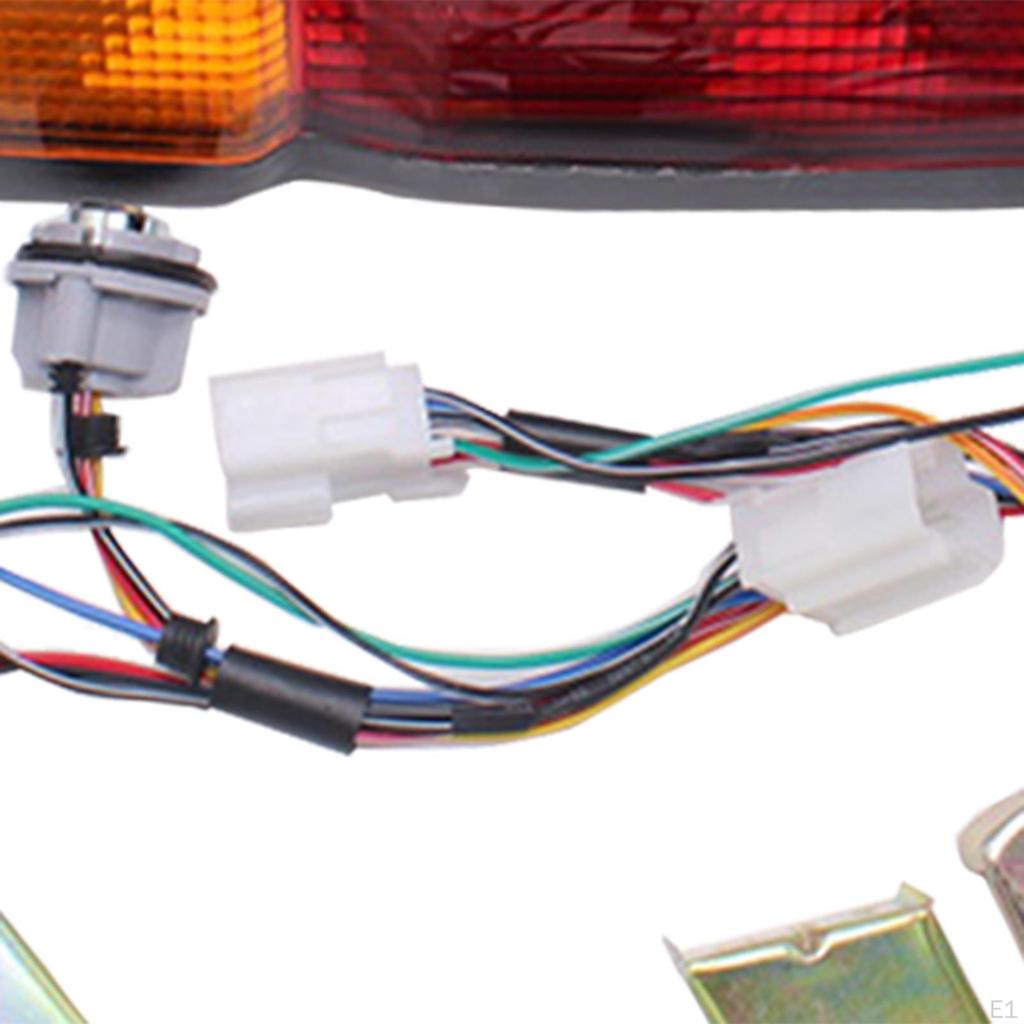 Tail Lights Set Ni2800103 Automotive Accessories Garage Lamp Ni2801103 Driver and Passenger