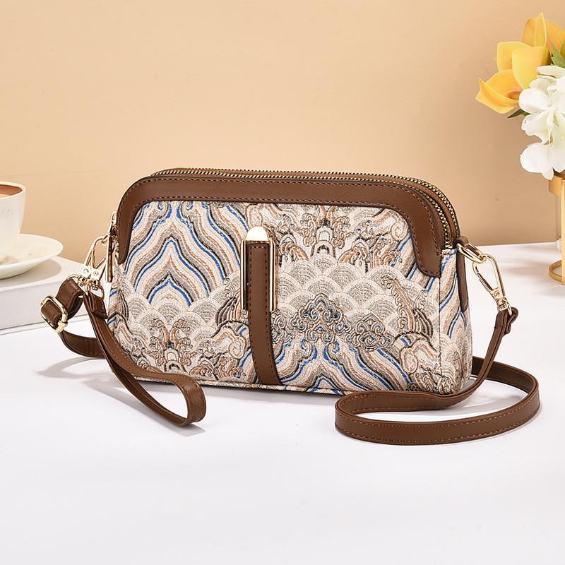 Fashionable Small Square Shoulder Bag For Moms Perfect For Daily Outings коричневый