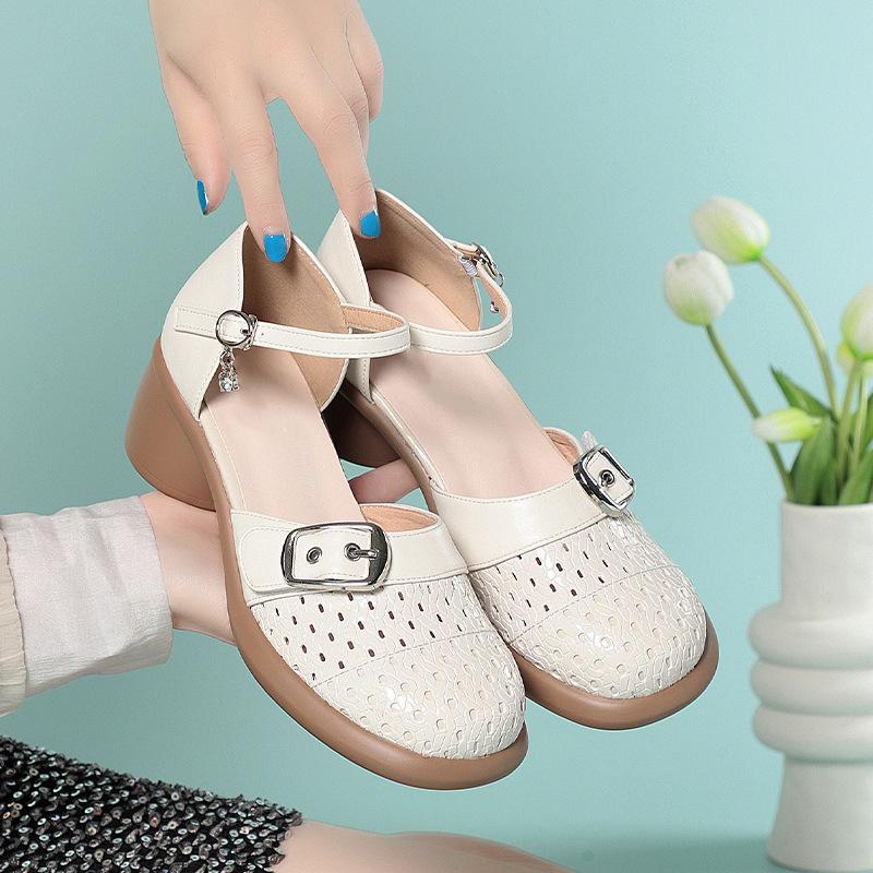 4cm Vintage Round Head Breathable Cutout Buckle Hole Shoes Summer Platform Sandals 2025 Med Block Heels Leather Sandals Office