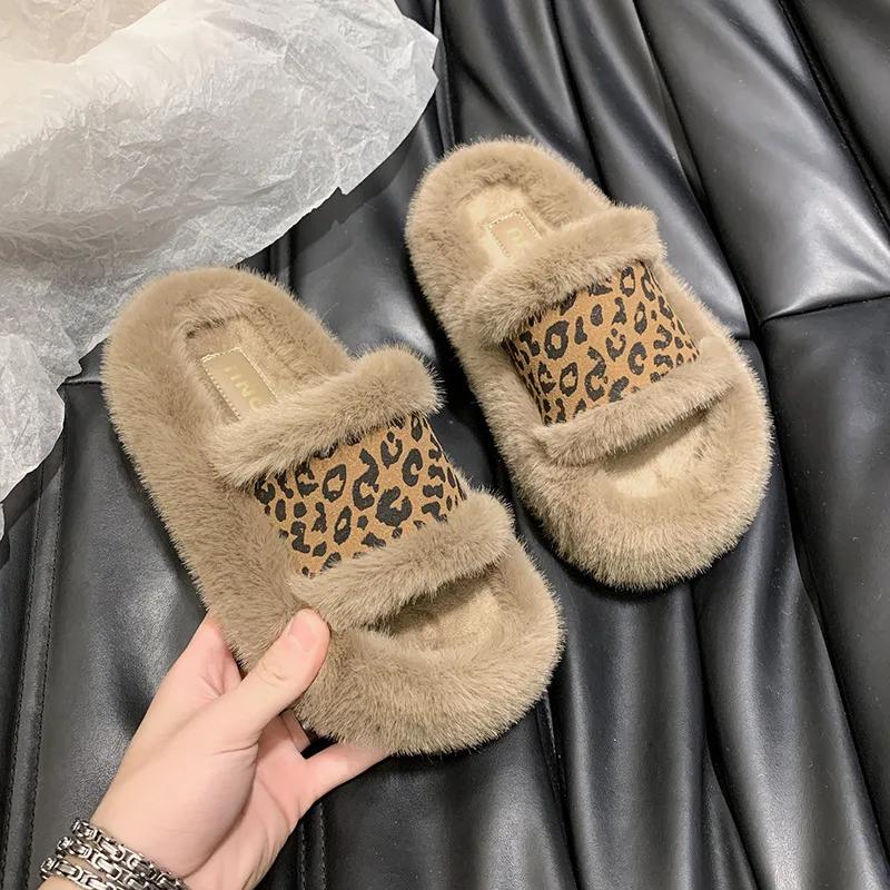 Fashion Leopard Female Shoes Womens Slippers Outdoor Heeled Mules Luxury Slides Rubber Flip Flops Fur Sliders Platform Low Hot Selling