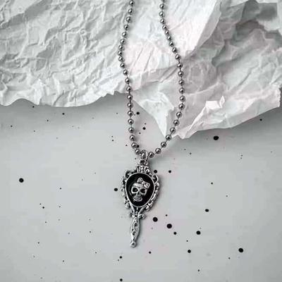 Dark Gothic Black Drip Glaze Skull Thorn Cross Heart Pendant Necklace for Men Women Hallowmas Party Punk Jewelry Accessories