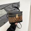New high-end cylinder bucket bag splicing contrasting color messenger bag women's versatile shoulder bag