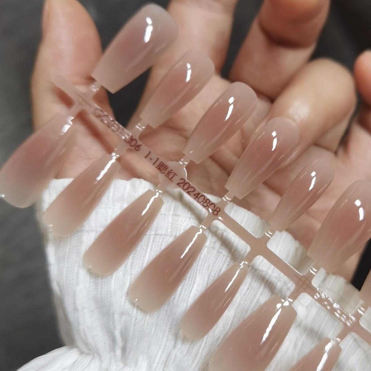 

Готовые носимые патчи для нейл-арта с румянами - Готовые к носке накладные ногти