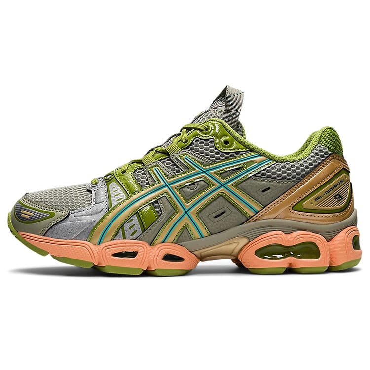 ASICS UB3 S Gel Nimbus 9