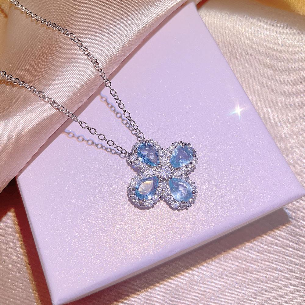 New Japanese And Korean Floral Plants Inlaid With Light Aquamarine Zirconia Clover Three Sets Of 925 Stamp Party Wedding Gift