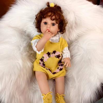 Süße Reborn Baby Mädchenpuppe KEIUMI Mode 55 cm Realistische Neugeborenenpuppe Kinder frühpädagogisches Spielzeug Geschenke
