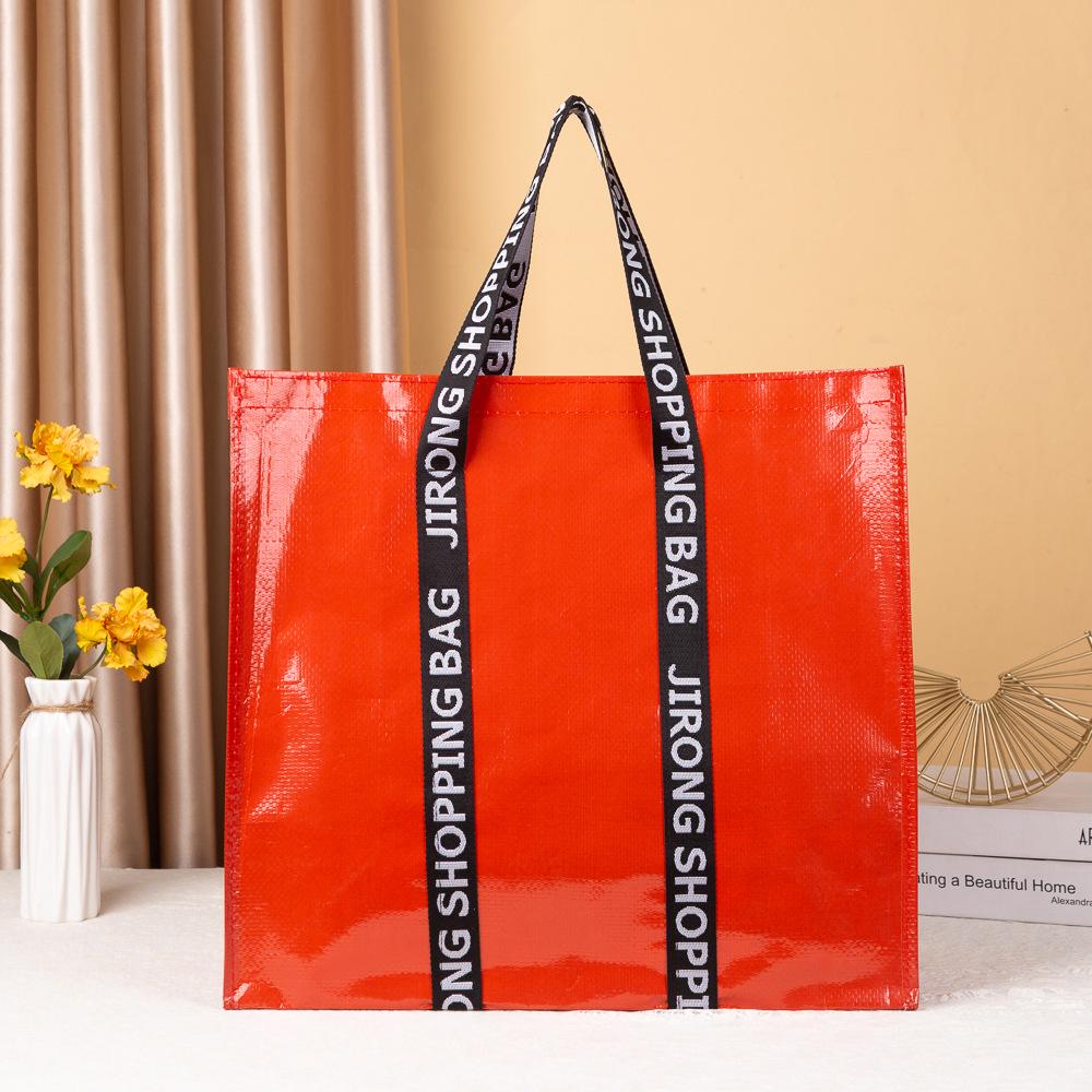 In-Stock Laminated Woven Tote Bag - Fashionable Handheld Gift Shopping Bag красный
