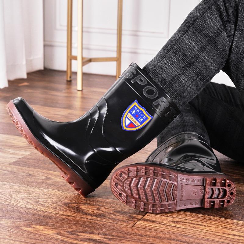 Men's Round Head Medium Tube Rain Boots Slope Heel Non-slip Low Heel Water Shoes Thickened Rain Shoes Men's Comfortable Construction Site Boots