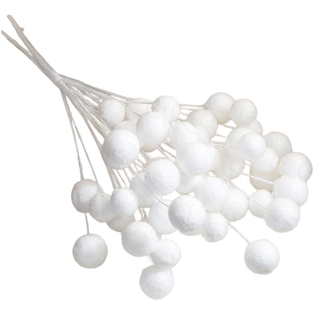 Christmas Tree Ornament White Snowball Foam Decorations for Holiday Window Setup and Party Displays with Classic Seasonal Style