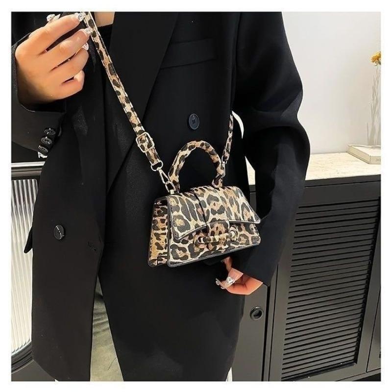 Mini Leopard Print New European and American Retro Fashion Casual Portable Shoulder Small Square Bag Personalized Foreign Style Female A