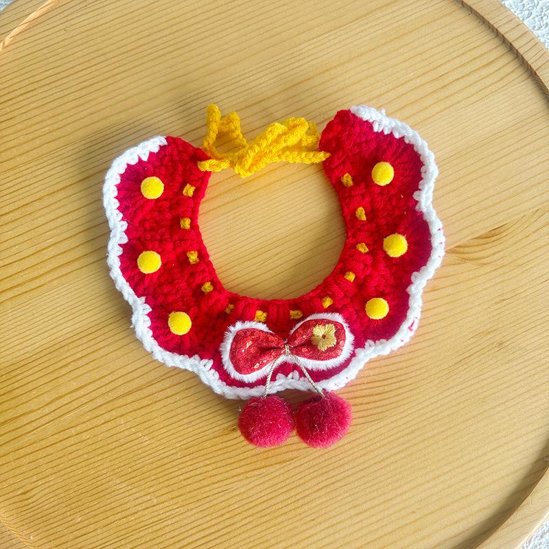 New Year Neckwear: Pet Gaiter & Scarf for Cats & Dogs - Festive Knit Collar for Chinese New Year
