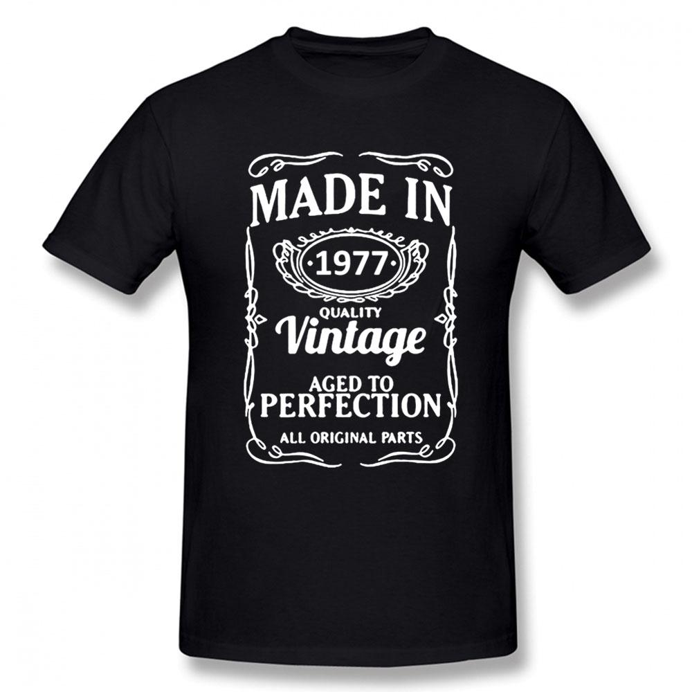 1977 Limited Edition Cool Funny T Shirt Unisex Short Sleeves Hip Hop Vintaged Oneck Cotton T Shirts