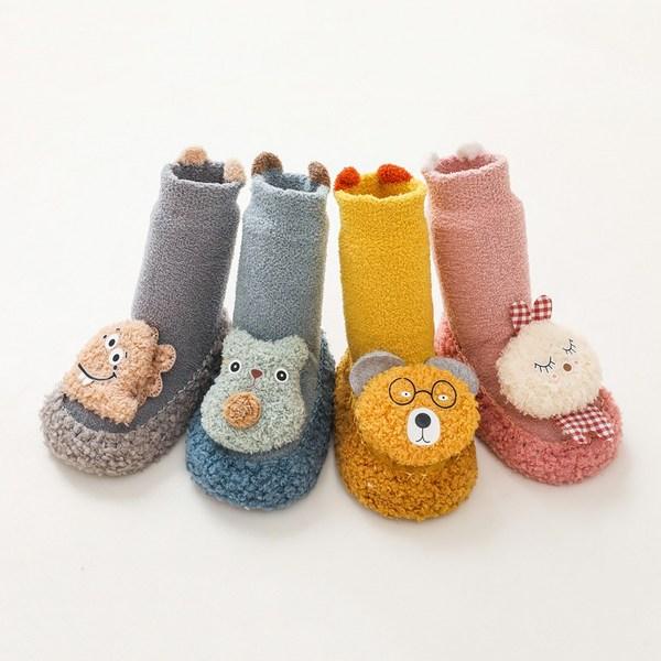 Stardoor Baby-Schaumstoff-Tier-Laufsocken, koreanische Babyprodukte