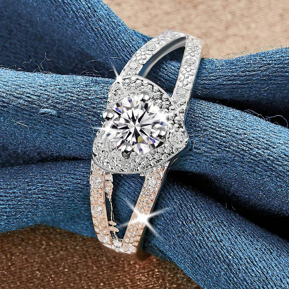 1Pc 925 Sterling Silver Plated Heart Zirconia Ring for Women Engagement Ring, Hypoallergenic, for Daily & Wedding Occasions