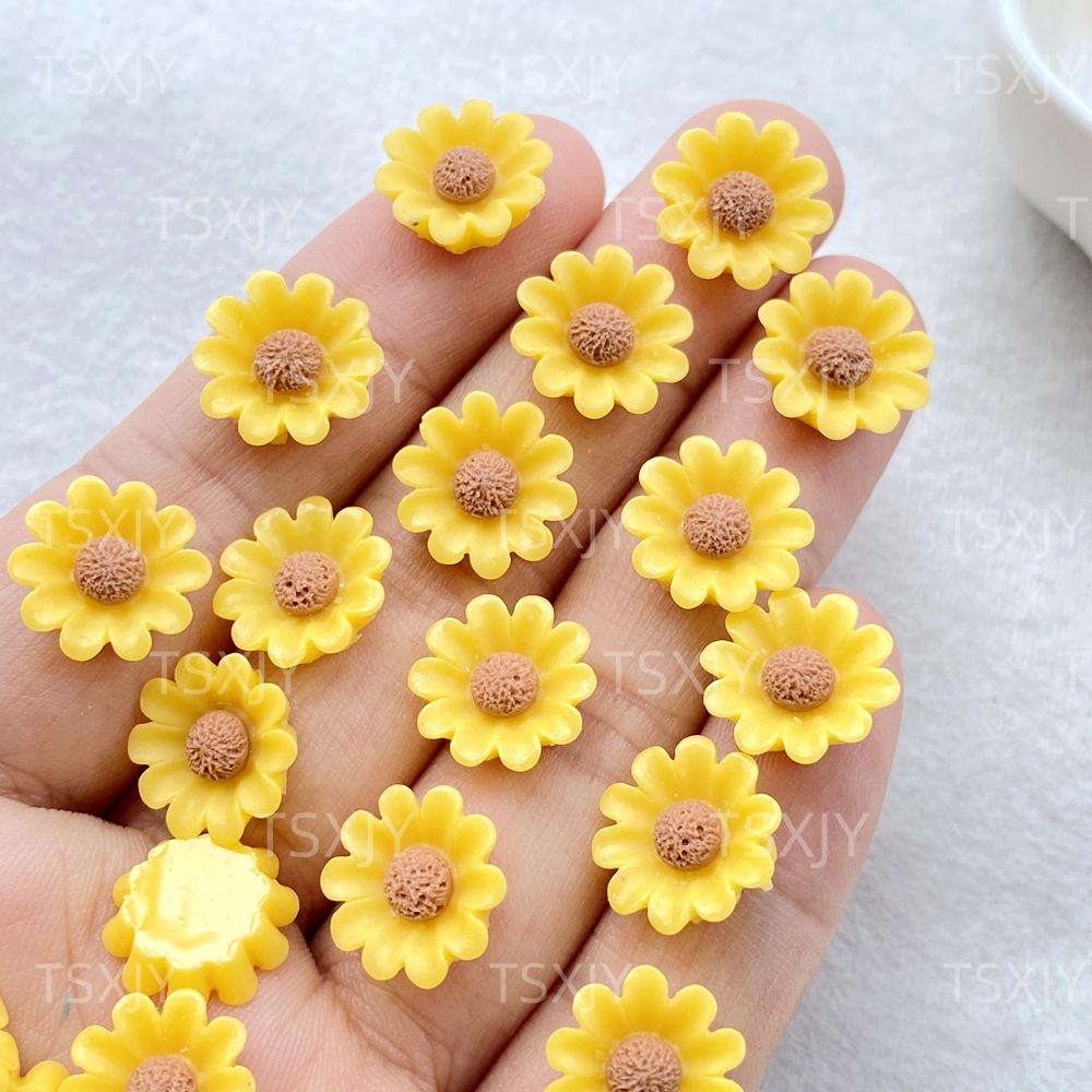 50Pcs Resin 3D Mini Sunflower Flower, chrysanthemum Gems Flatback Figurines Scrapbook Wedding Applique Nail Art Decor Crafts