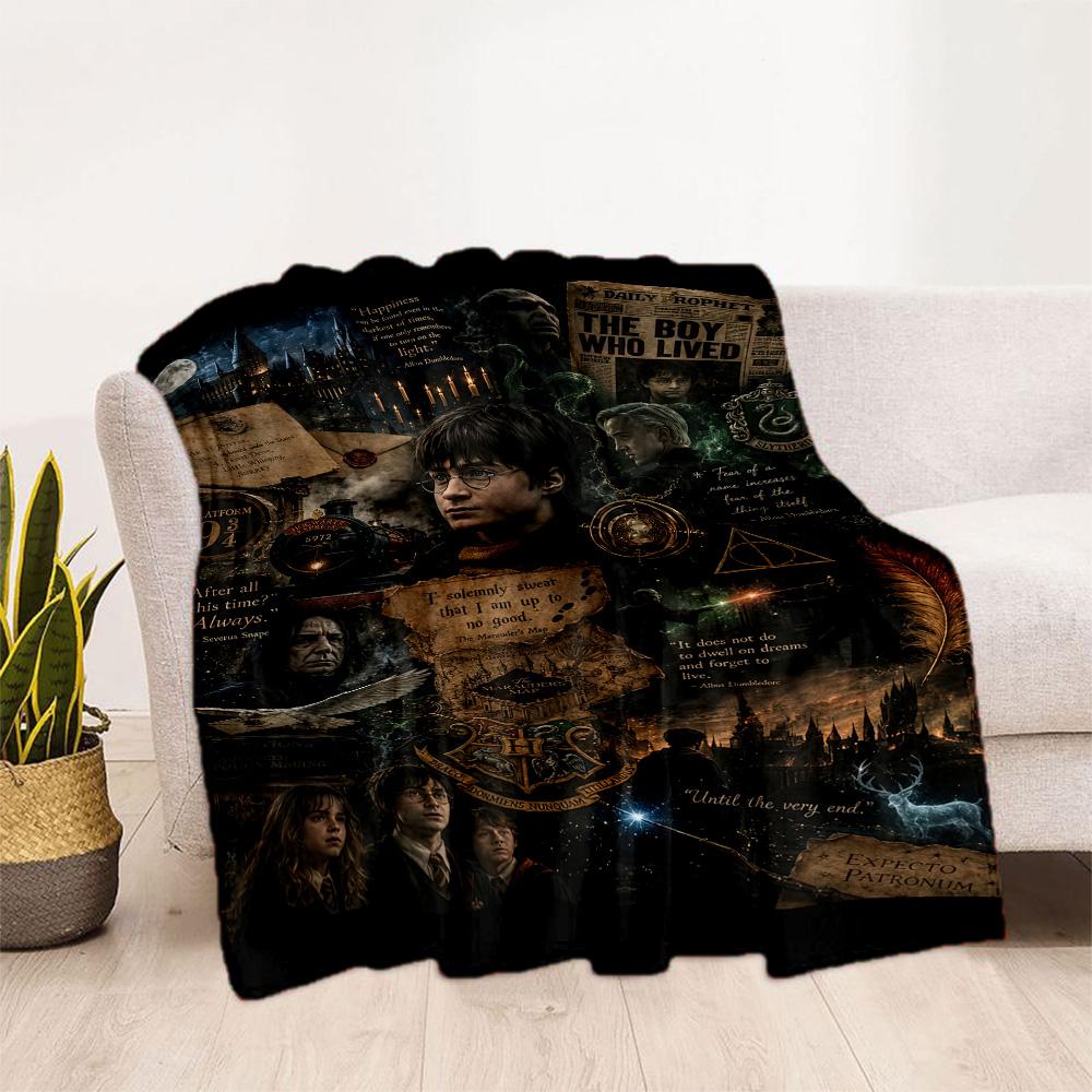 Gothic Style Blanket Comfortable Perfect for Livingroom Bed Seaside Four Seasons Multipurpose Warmthful Decor Best Holiday Gift for Friends Family